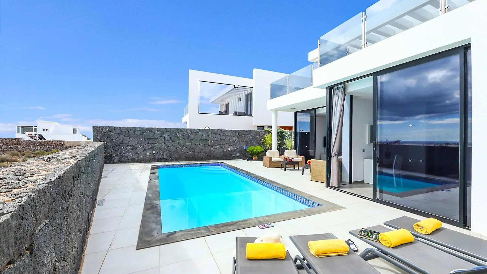 Villa Bernadette Puerto del Carmen  0*, Puerto del Carmen (Lanzarote)